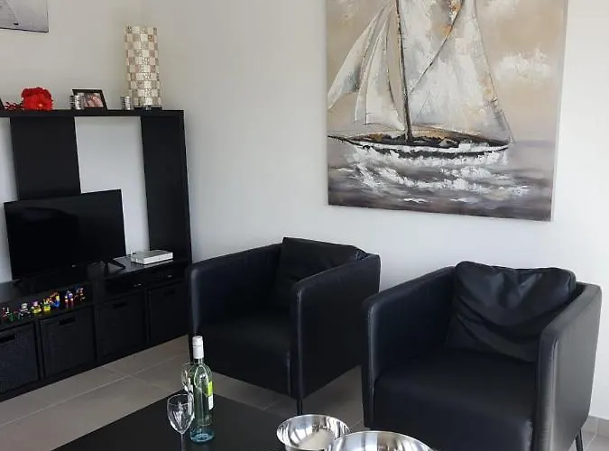 Bela Baia 2 * Salir de Porto